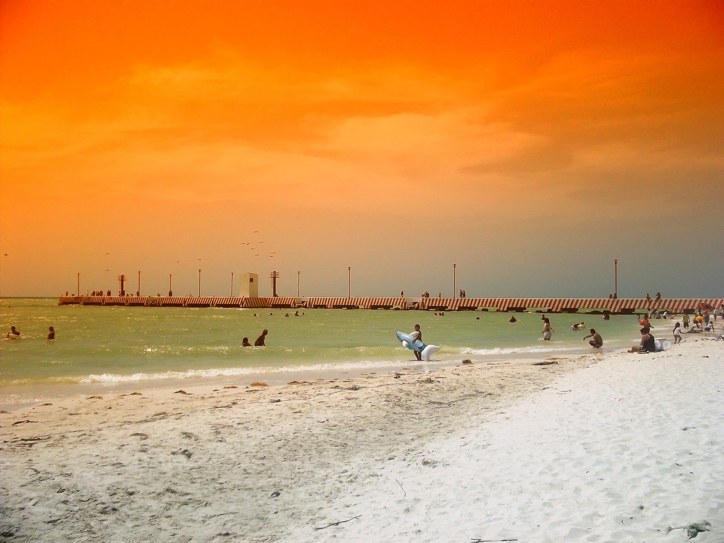 beach-sea-coast-water-nature-sand-1350080-pxhere.com_